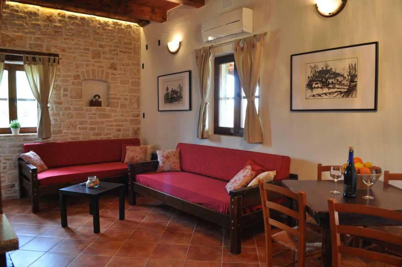 Apartments Oliva Fiorini Extérieur photo